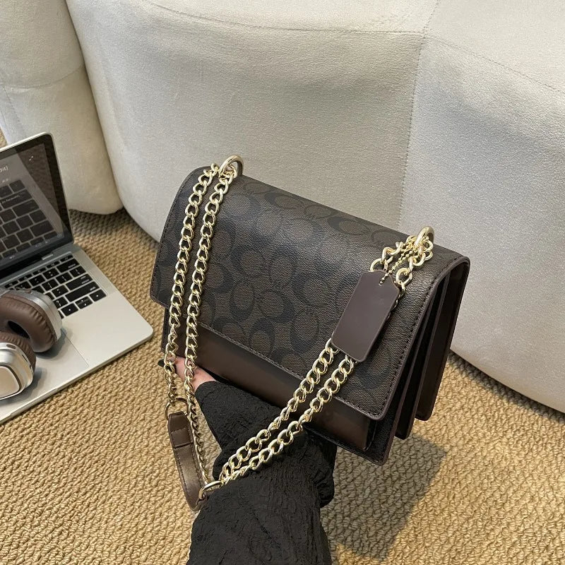 Victoria Classic Accordion Bag