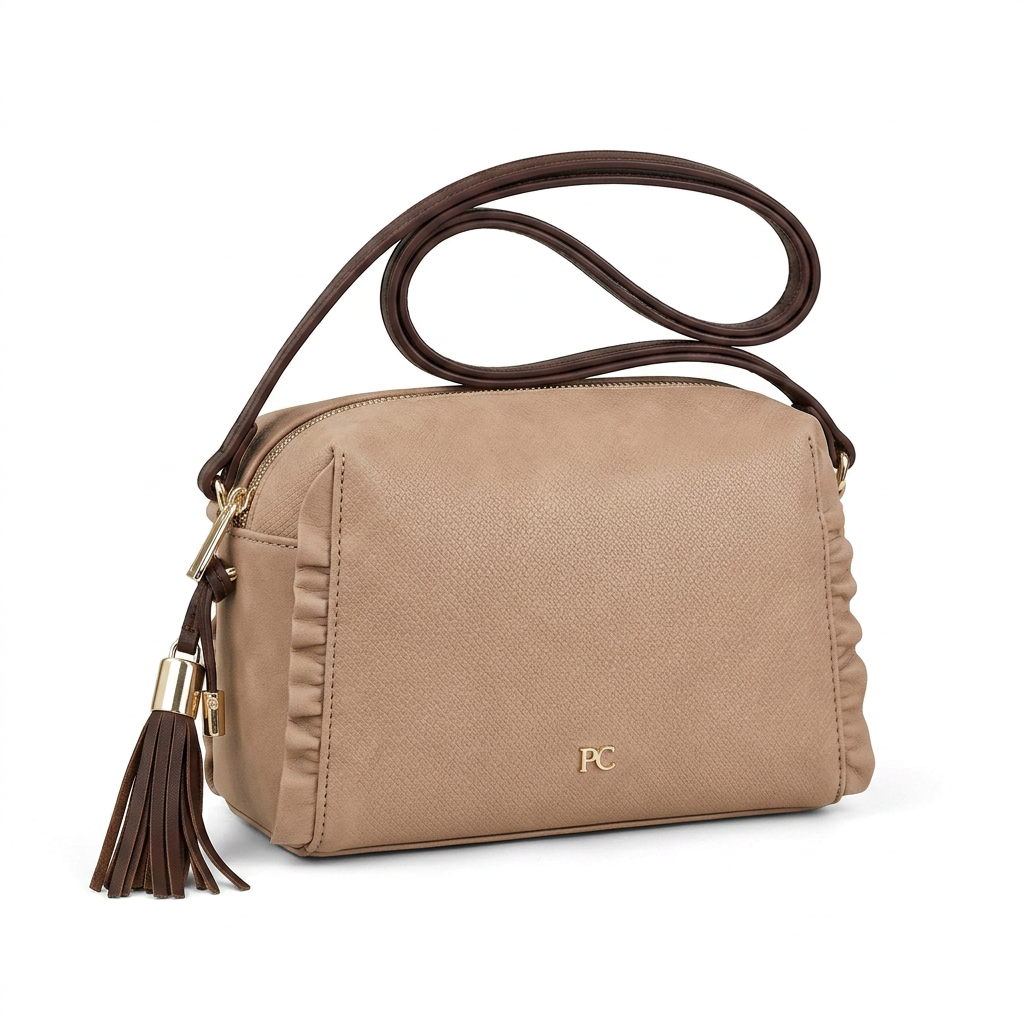 Minimalist Classic Crossbody Bag na cor LIGHT-COFFEE em fundo branco