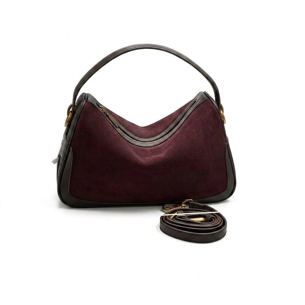 Vintage Matte Suede Grand Bag na cor frosted Burgundy em fundo branco