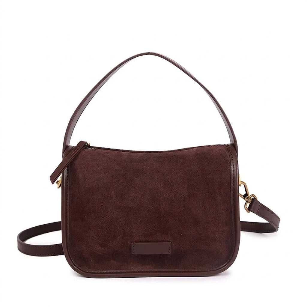Retro Matte Velvet Suede Bag na cor Coffee em fundo branco