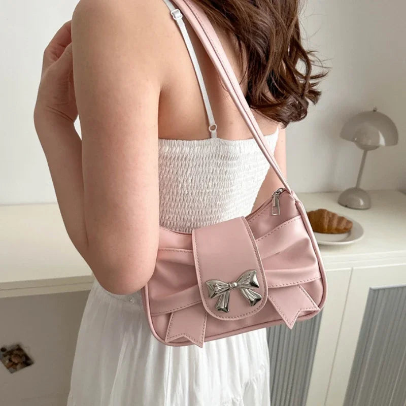 Trendy Bow Underarm Bag